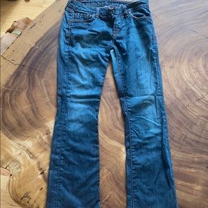 Union size 28 jeans regular fit